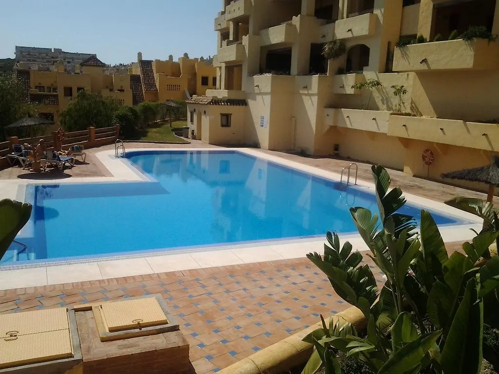 מנילבה Duquesa Village